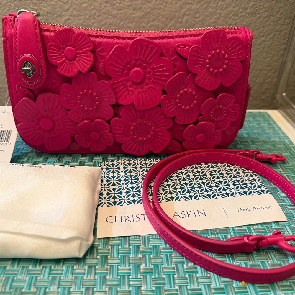 NWT COACH Tea Rose Penn Shoulder Bag